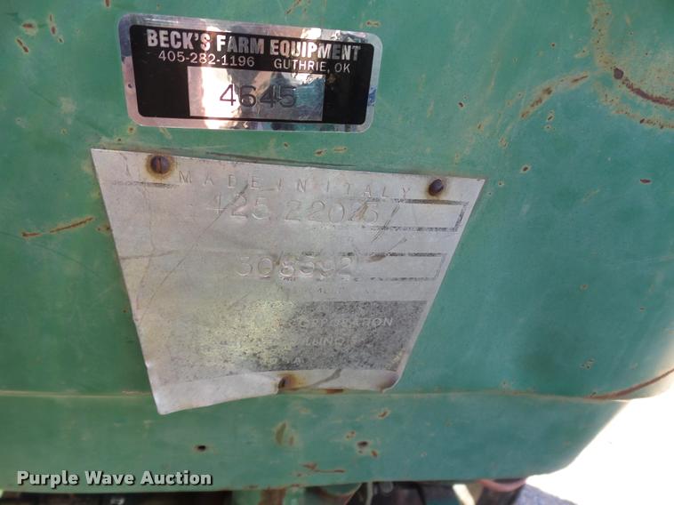 image for item DB4602 1969 Oliver 1255 tractor