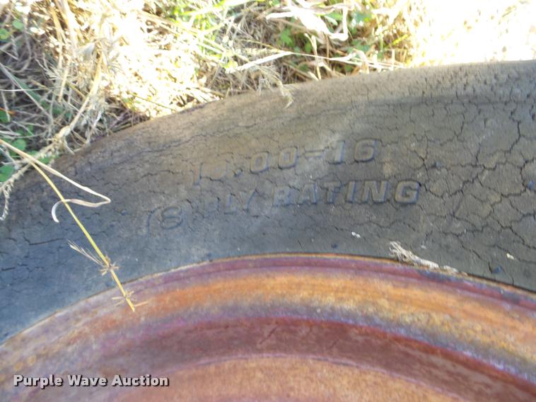 image for item DB4604 1966 International 806 tractor