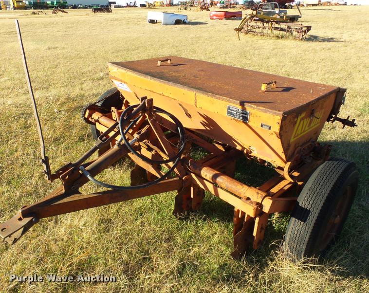 Pasture Dream D2 planter/drill in Guthrie, OK Item DB4615 sold