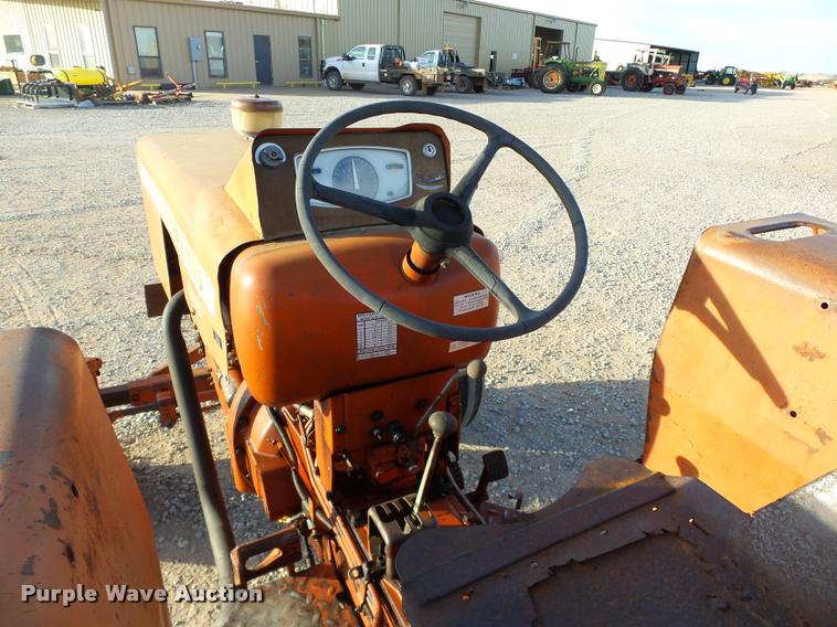 image for item DB4622 Allis Chalmers 160 tractor