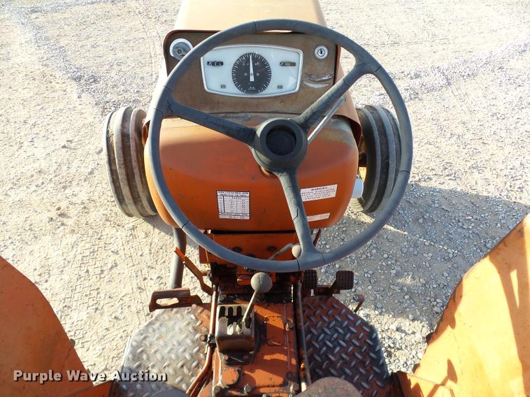 image for item DB4622 Allis Chalmers 160 tractor