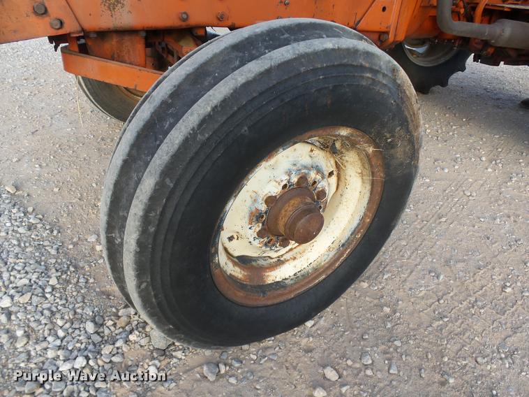 image for item DB4622 Allis Chalmers 160 tractor