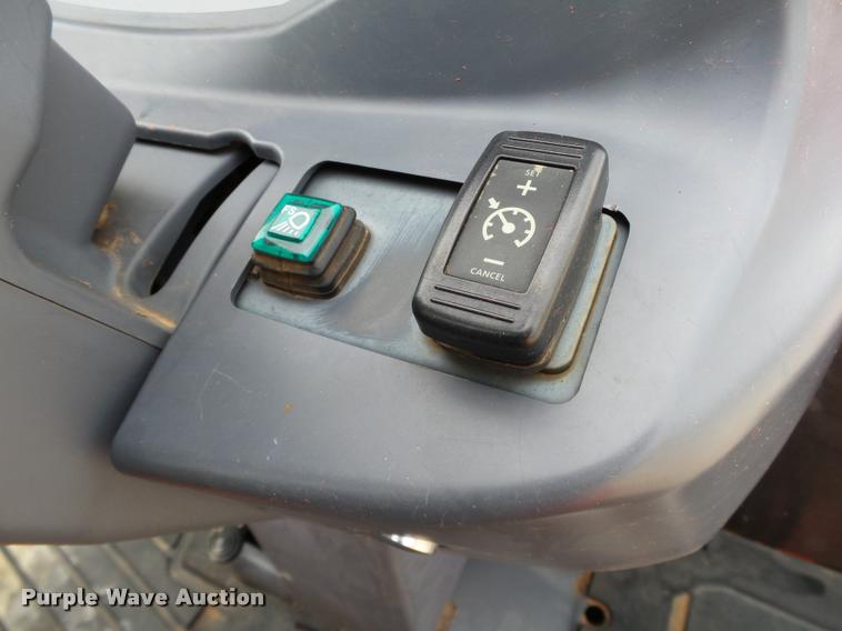 image for item DB4630 2013 Kubota L3560 HST MFWD tractor