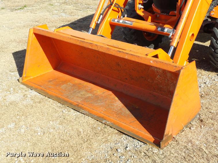 image for item DB4632 2013 Kubota L3560 HST MFWD tractor