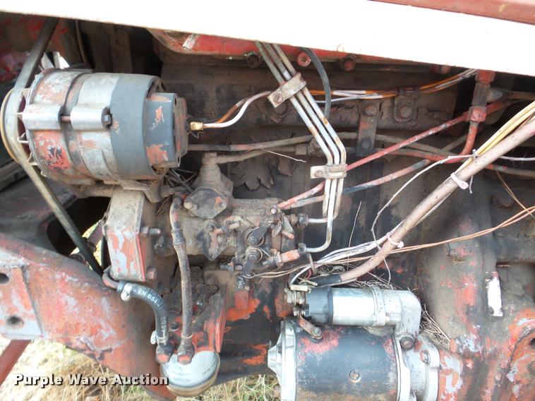 image for item DB5328 International 454 tractor