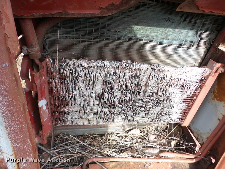 image for item DB5328 International 454 tractor