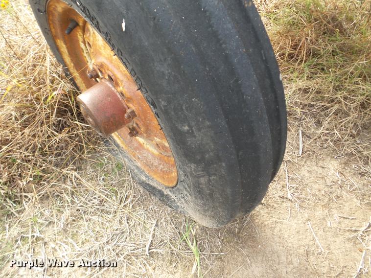 image for item DB5328 International 454 tractor