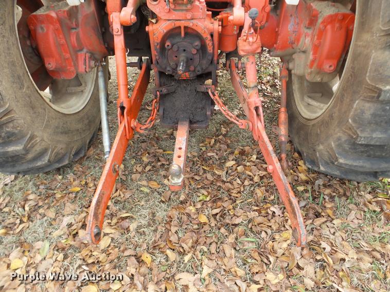 image for item DB5332 Case 1390 tractor