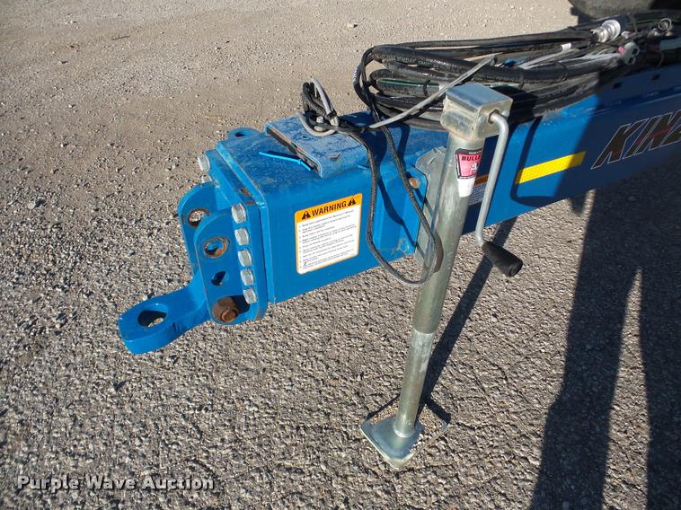 image for item DB5357 2009 Kinze 3660 12/23 split row planter