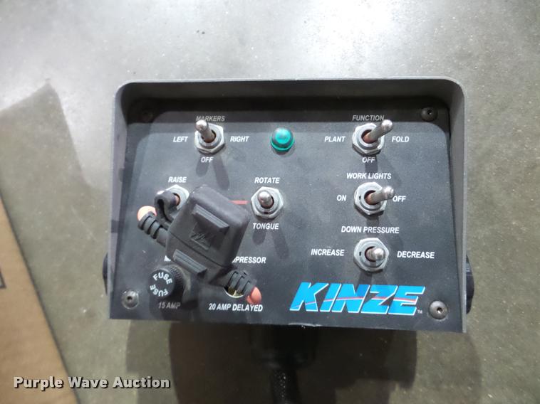 image for item DB5357 2009 Kinze 3660 12/23 split row planter