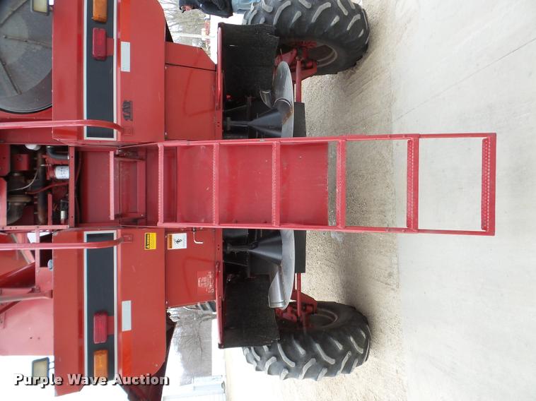 image for item DB5368 1996 Case IH 2188 combine