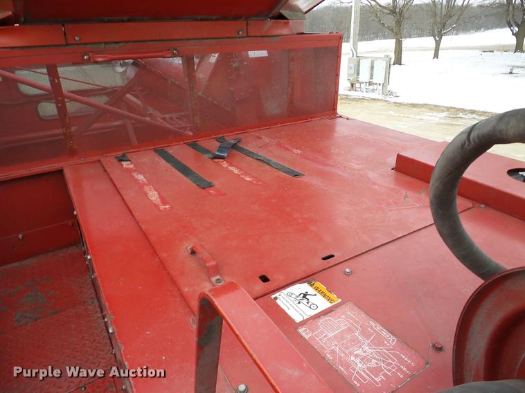 image for item DB5368 1996 Case IH 2188 combine