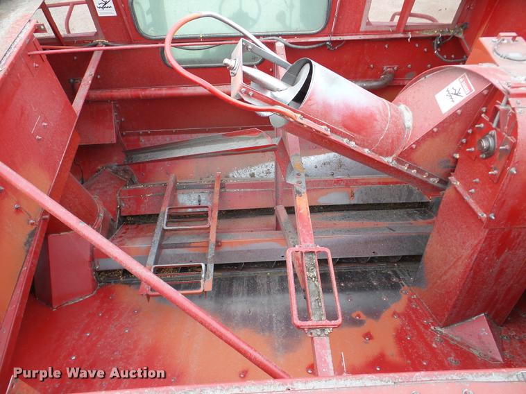 image for item DB5368 1996 Case IH 2188 combine