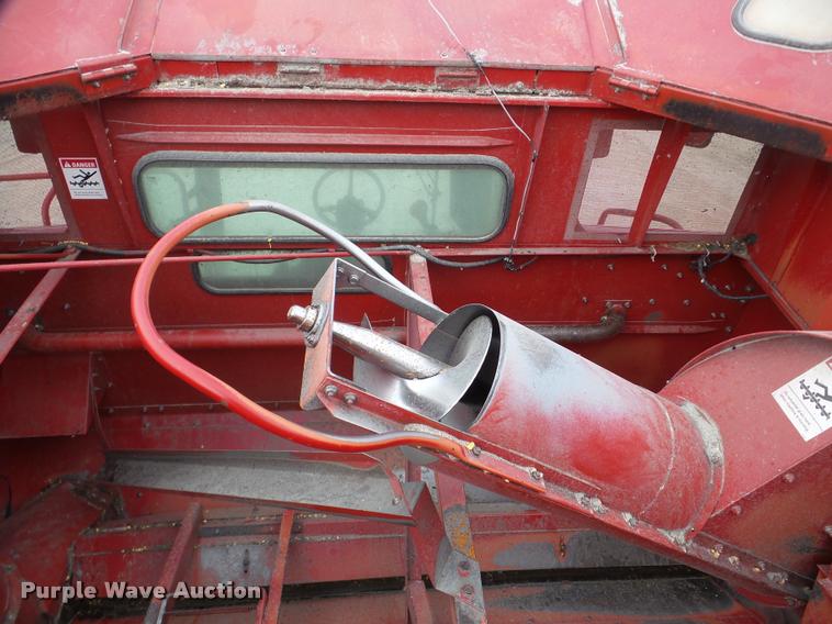 image for item DB5368 1996 Case IH 2188 combine