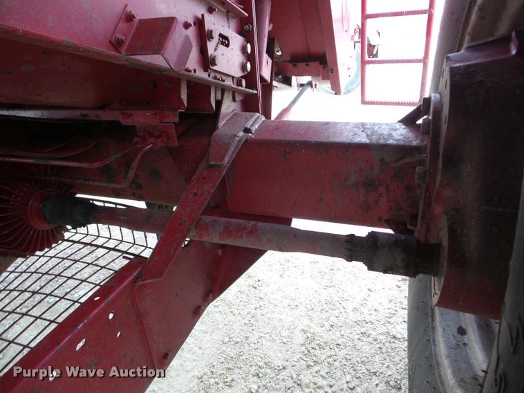 image for item DB5368 1996 Case IH 2188 combine