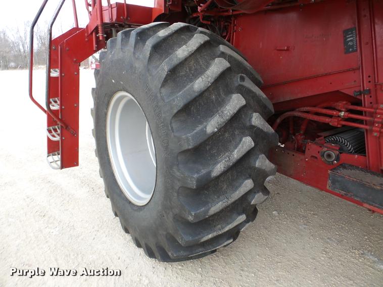 image for item DB5368 1996 Case IH 2188 combine