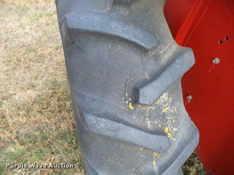 image for item DF9068 Massey-Ferguson 1030 Series 2963 tractor