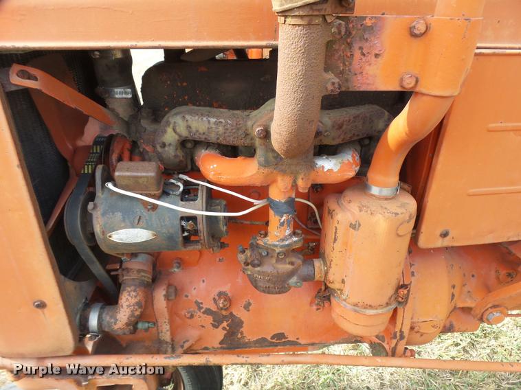 image for item DF9071 1949 Case VAC tractor