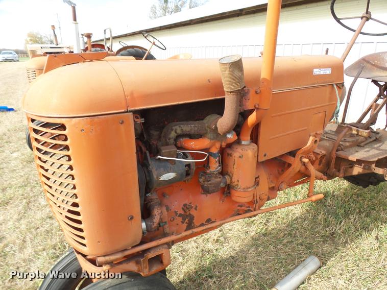 image for item DF9071 1949 Case VAC tractor