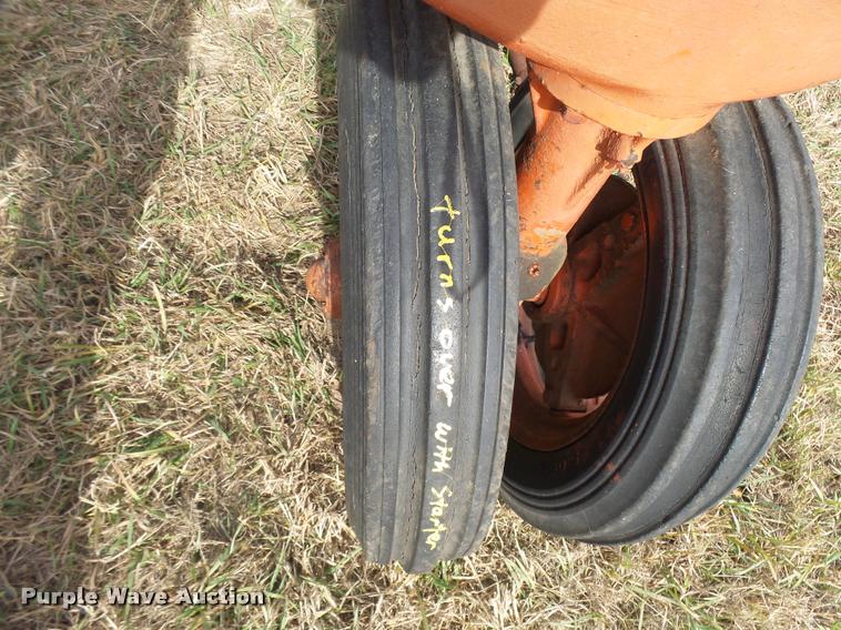 image for item DF9071 1949 Case VAC tractor