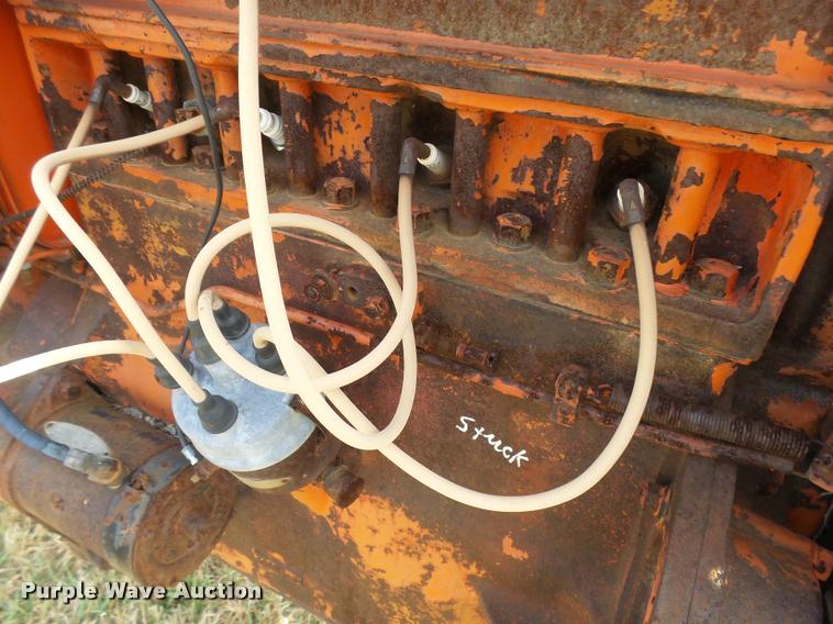 image for item DF9072 1947 Case VAC tractor