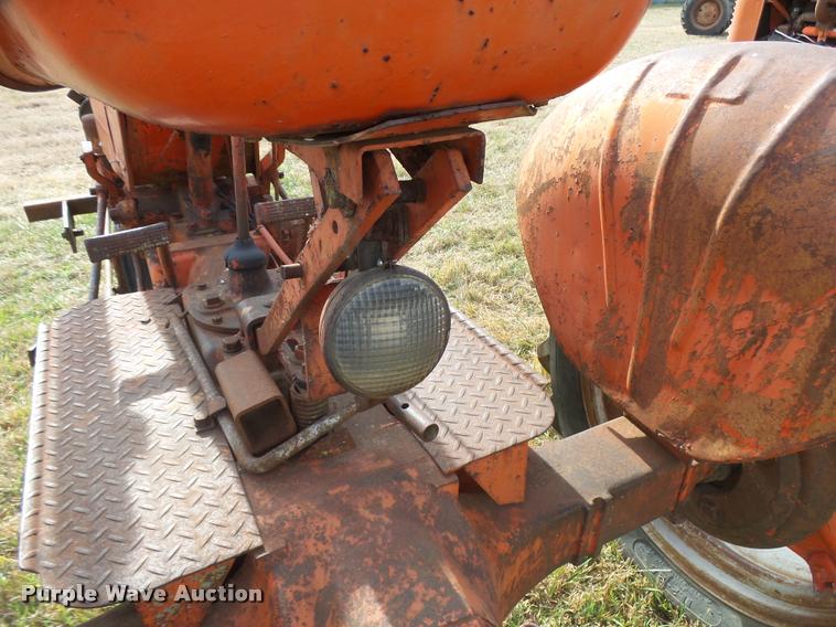 image for item DF9072 1947 Case VAC tractor