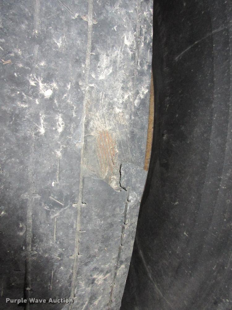 image for item I1834 2008 Timpte Super Hopper grain trailer