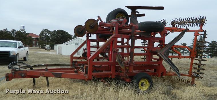 image for item J5006 Sunflower sweep plow