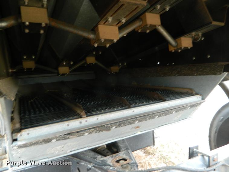 image for item J5007 Gleaner F2 combine