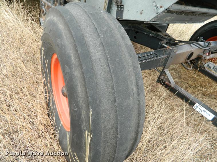 image for item J5007 Gleaner F2 combine