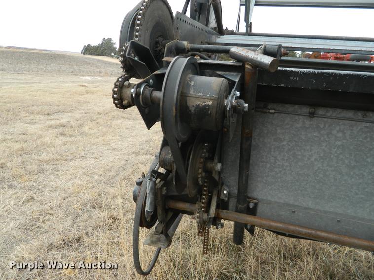 image for item J5007 Gleaner F2 combine