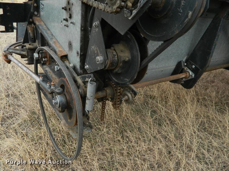 image for item J5007 Gleaner F2 combine
