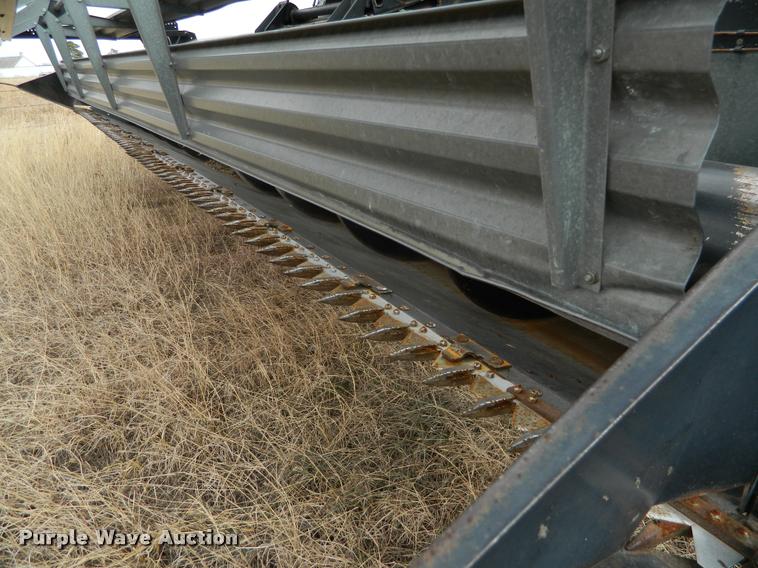 image for item J5007 Gleaner F2 combine