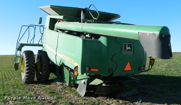 image for item J5009 2001 John Deere 9650 STS combine