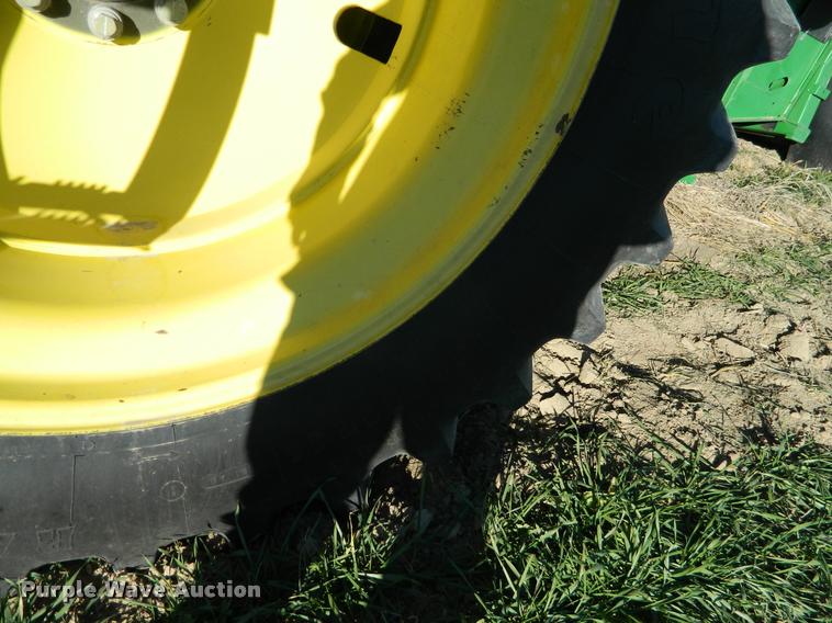 image for item J5009 2001 John Deere 9650 STS combine