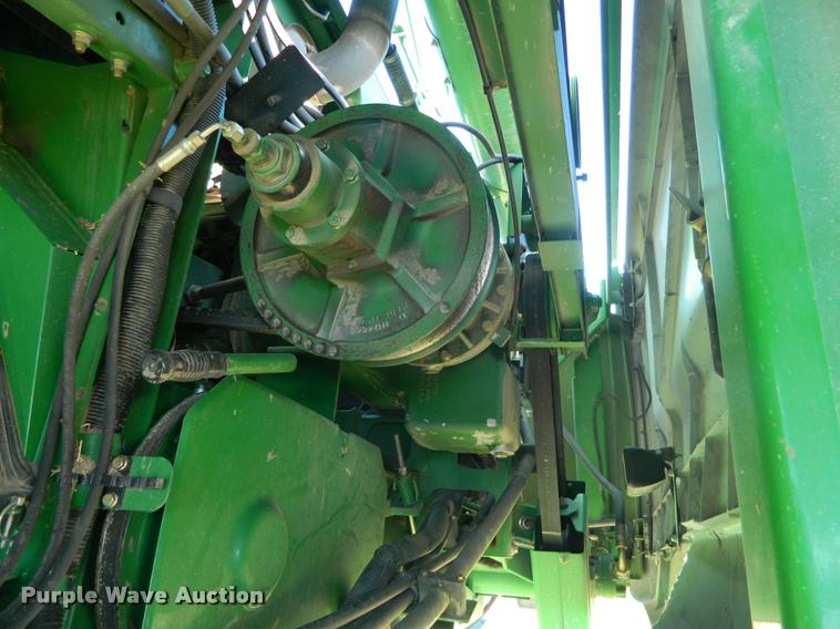 image for item J5009 2001 John Deere 9650 STS combine