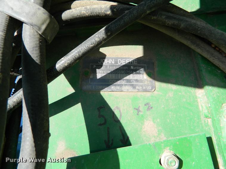 image for item J5009 2001 John Deere 9650 STS combine