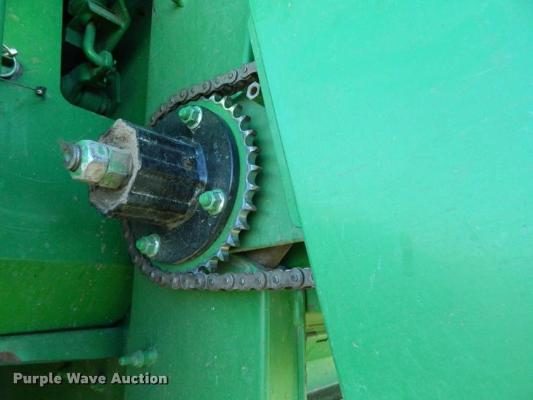 image for item J5009 2001 John Deere 9650 STS combine