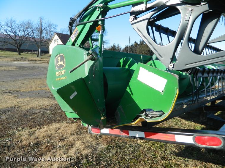 image for item J5024 2007 John Deere 630F Hydraflex flex head