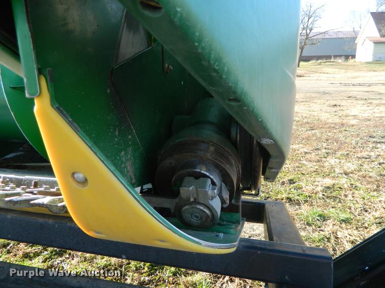 image for item J5024 2007 John Deere 630F Hydraflex flex head