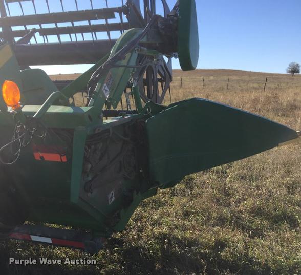 image for item J5024 2007 John Deere 630F Hydraflex flex head