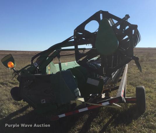 image for item J5024 2007 John Deere 630F Hydraflex flex head