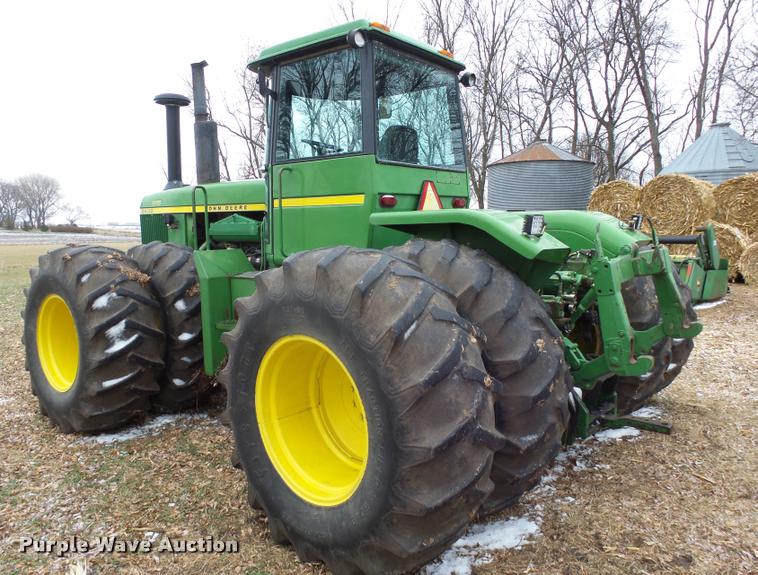 image for item J5462 1976 John Deere 8630 4WD tractor