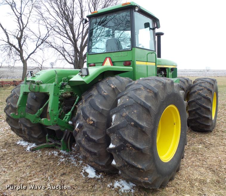 image for item J5462 1976 John Deere 8630 4WD tractor