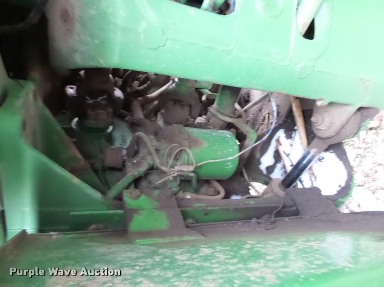 image for item J5462 1976 John Deere 8630 4WD tractor