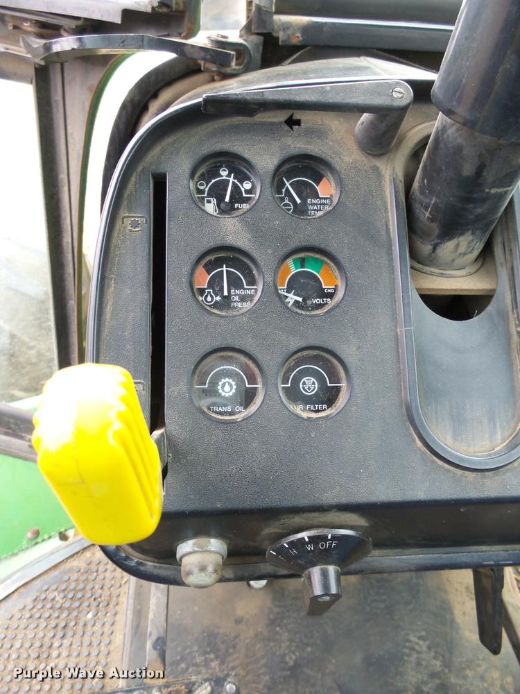 image for item J5462 1976 John Deere 8630 4WD tractor