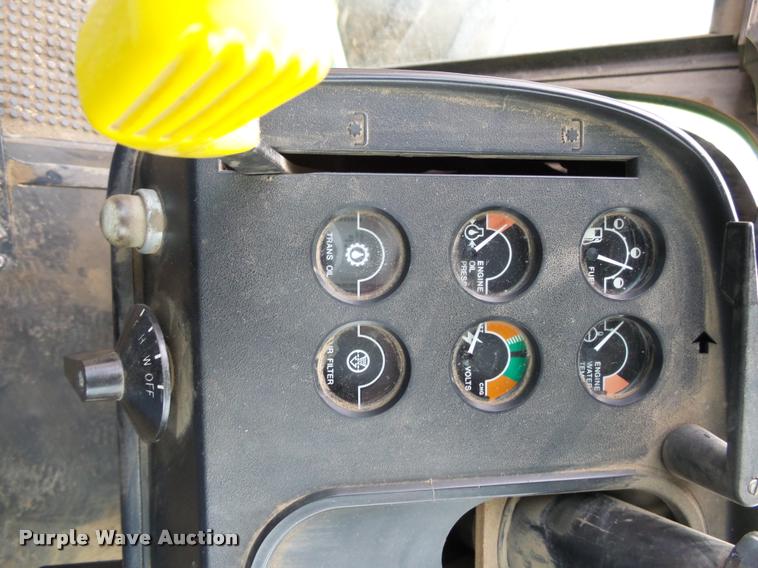 image for item J5462 1976 John Deere 8630 4WD tractor