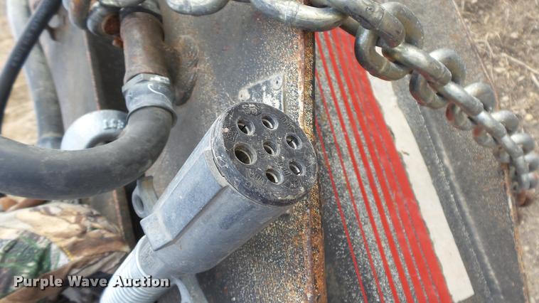 image for item J5723 1983 Jantz HDLF12 combine trailer