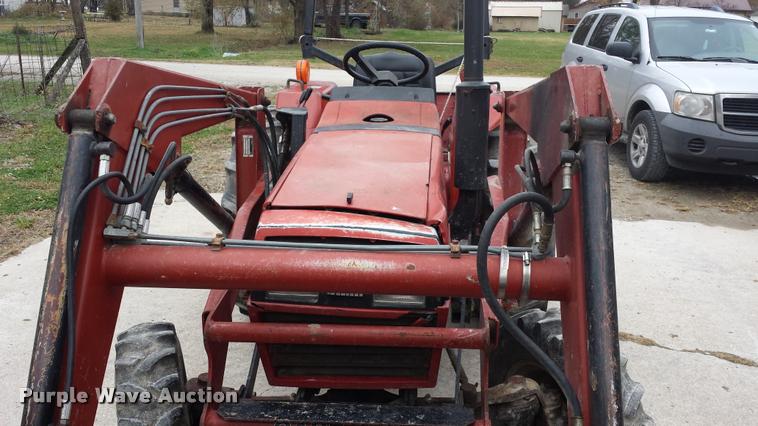image for item J5740 1987 Case IH 275 MFWD tractor