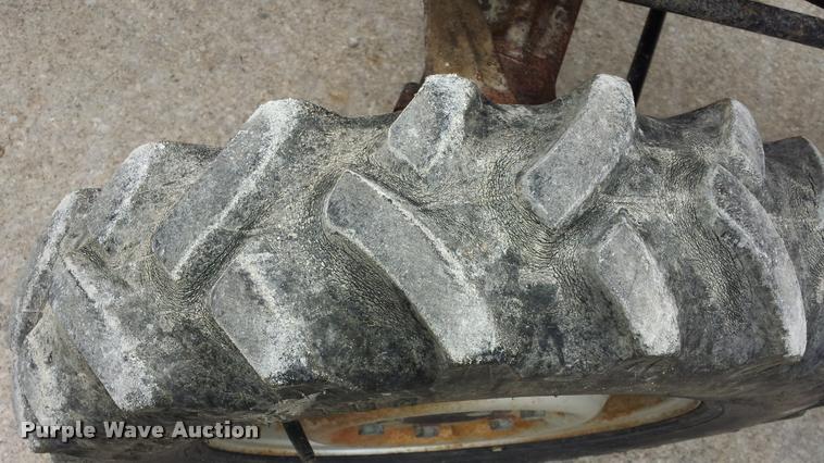 image for item J5740 1987 Case IH 275 MFWD tractor